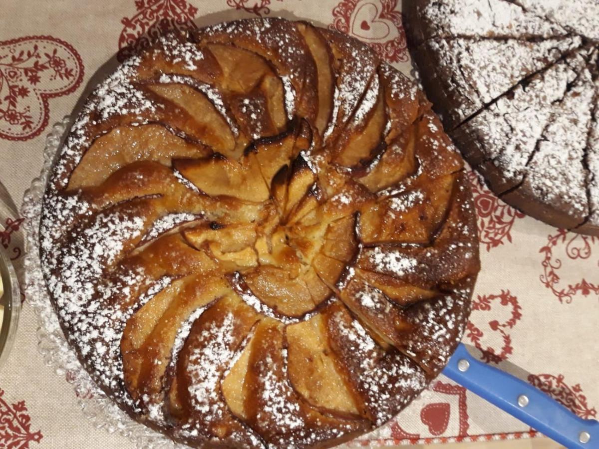Piccola Cesa B&B Canazei Bagian luar foto